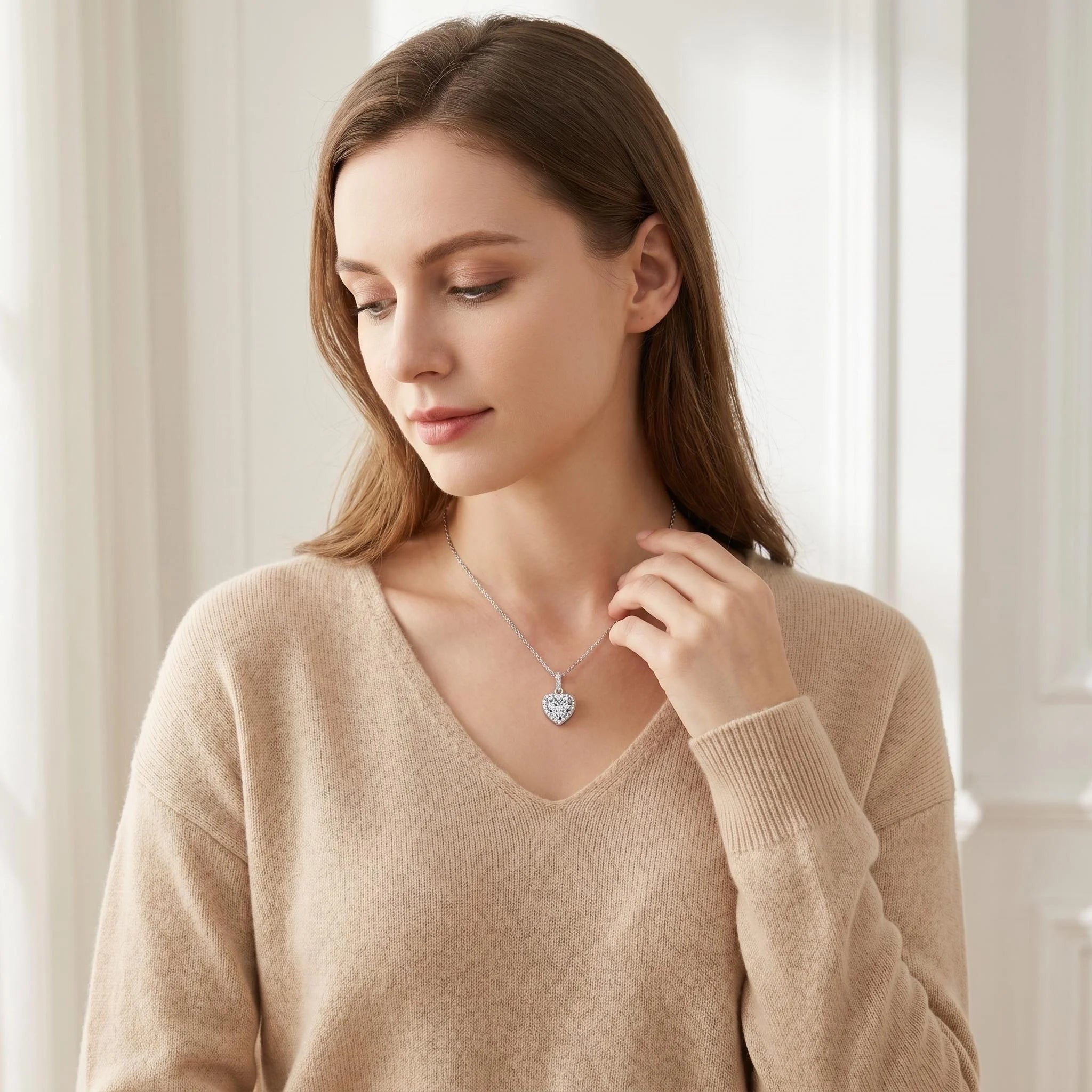 New 925 Sterling Silver Zircon Heart Pendant Necklace Exquisite Jewelry