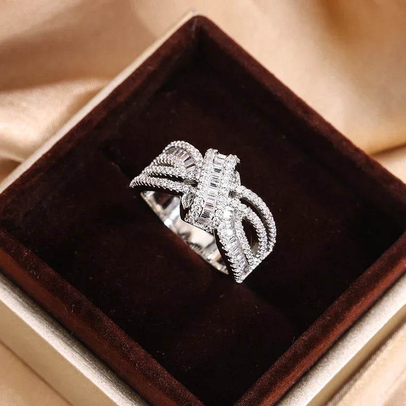 925 Sterling Silver Sparkling Zircon Ring Exquisite Jewelry