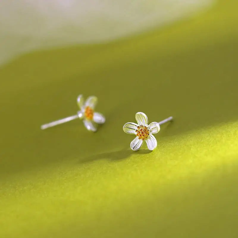 New 925 Sterling Silver Flower Simple Stud Earrings Luxury Designer Fine Jewelry