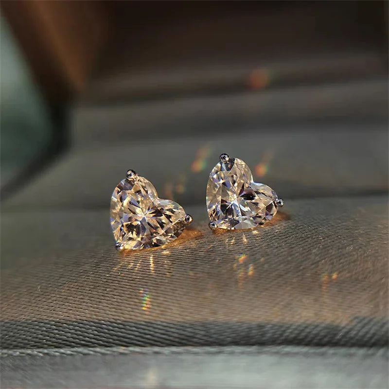 New 925 Sterling Silver Shiny Pure Zirconia Heart Earrings Exquisite Jewelry