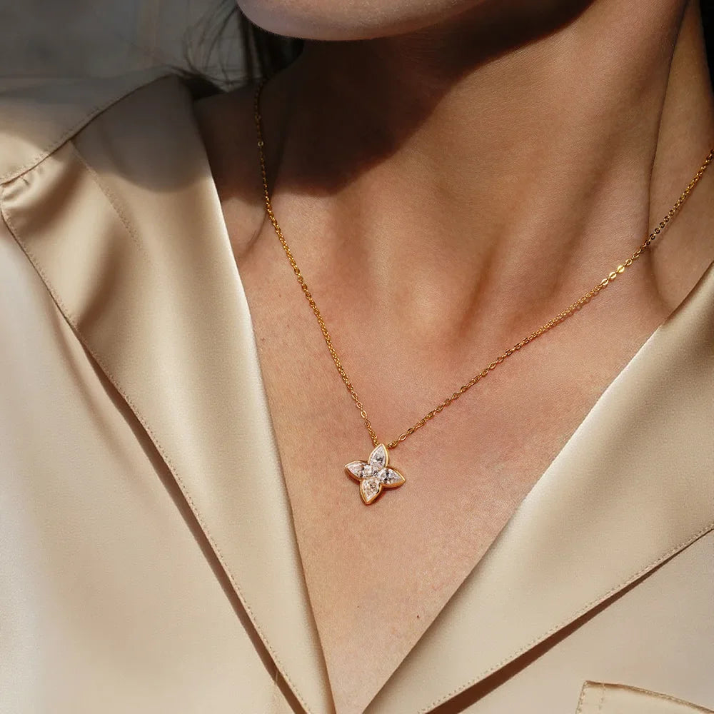 Exquisite S925 Sterling Silver Full Moissanite Pendant Necklace Flower Pear/Round Cut Diamond Neck Chain Jewelry