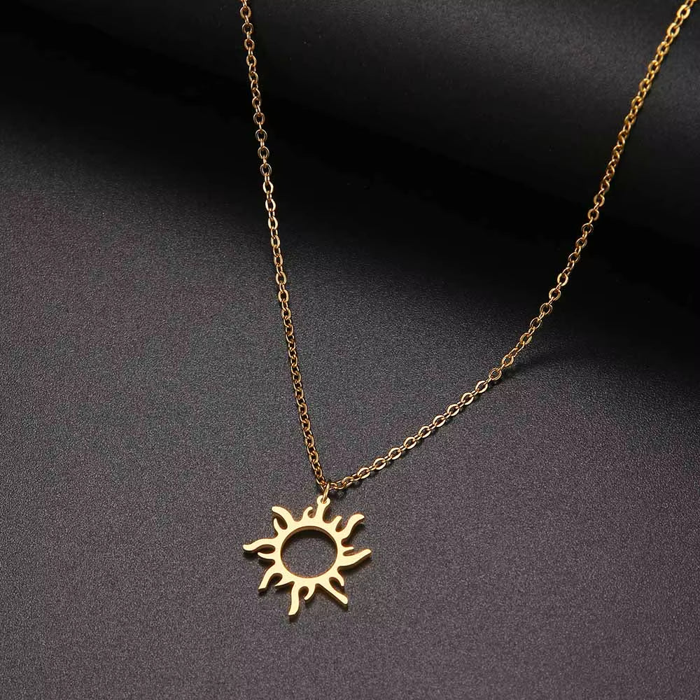 316L Stainless Steel Necklace Plated Ethnic Sun Totem Pendent Necklaces for Charm Women Birthday Party Fashion Jewelry