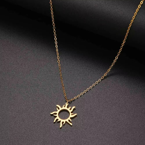 316L Stainless Steel Necklace Plated Ethnic Sun Totem Pendent Necklaces for Charm Women Birthday Party Fashion Jewelry