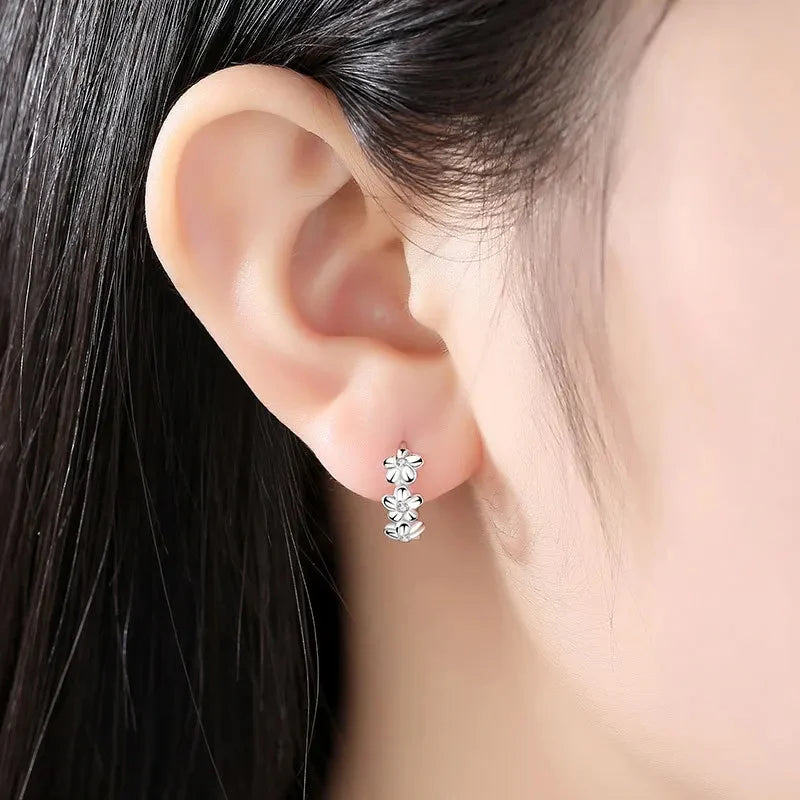 Top Sale 925 Sterling Silver Needle Earrings Fashion High Quality Jewelry Crystal Zircon Flower Cute Stud
