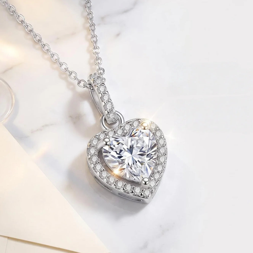 New 925 Sterling Silver Zircon Heart Pendant Necklace Exquisite Jewelry