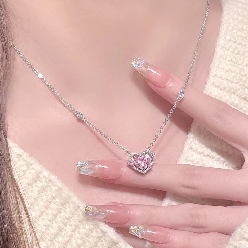 Fine 925 Sterling Silver Zircon Heart Pendant Necklace Designer Jewelry