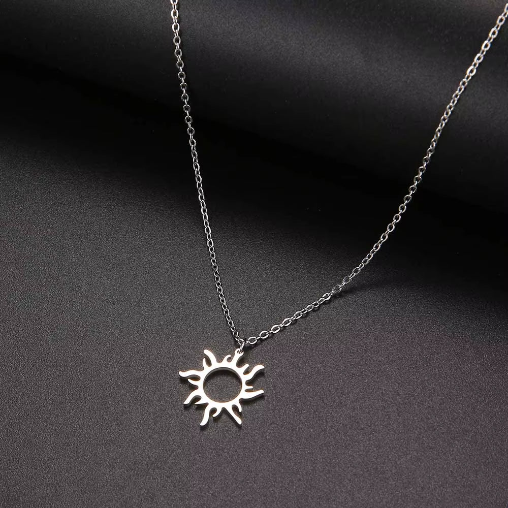 316L Stainless Steel Necklace Plated Ethnic Sun Totem Pendent Necklaces for Charm Women Birthday Party Fashion Jewelry
