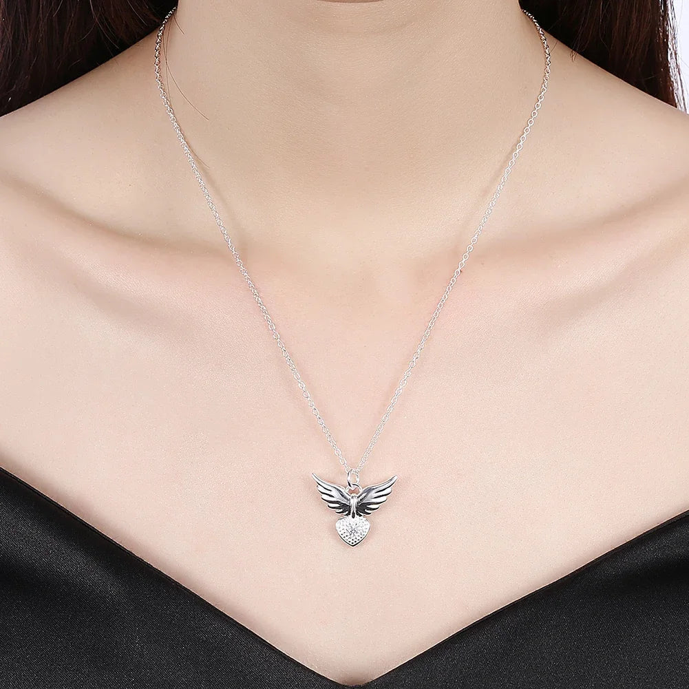 925 Sterling Silver 18 Inches Zircon Elegant Heart Wings Pendant Necklac Jewelry