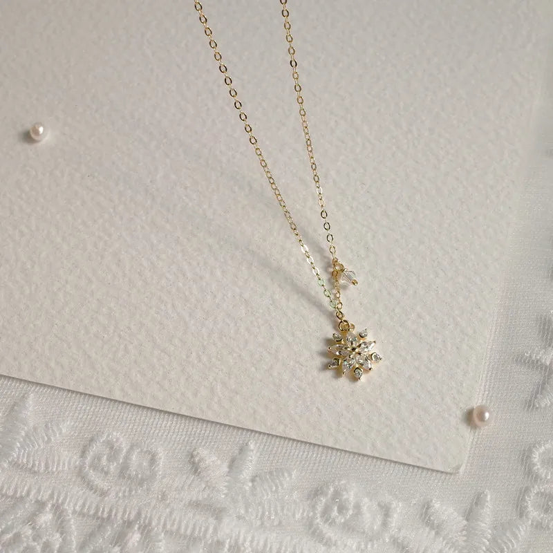 925 Sterling Silver 14K Gold Carved Floral Zircon Snowflake Pendant Necklace