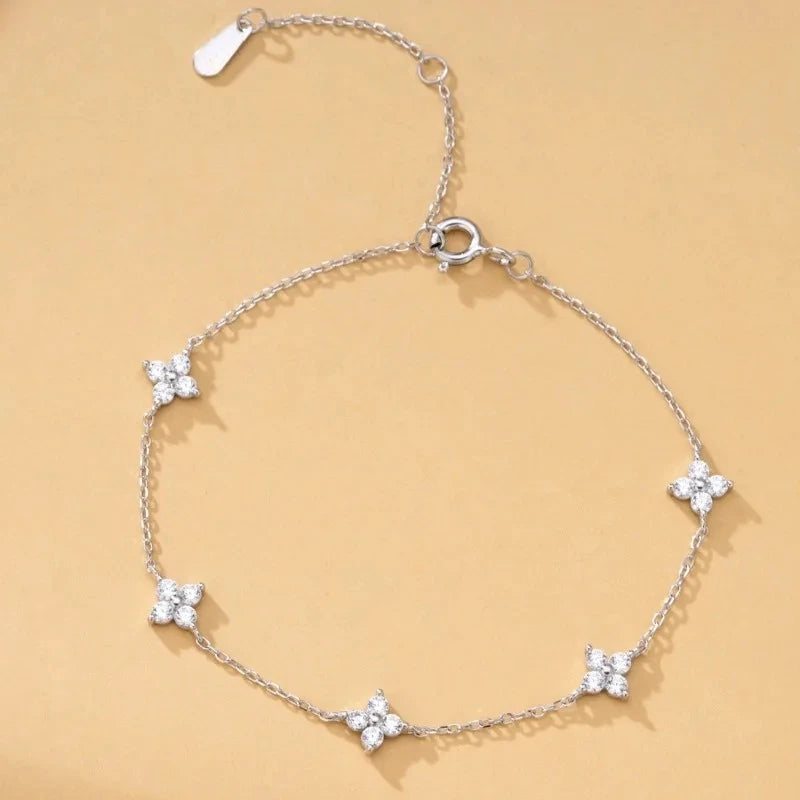 925 Silver Plated Cubic Zirconia Four Leaf Clover Bracelet for Women Adjustable Chain Jewelry 18K Gold Plated Fashion Accessory