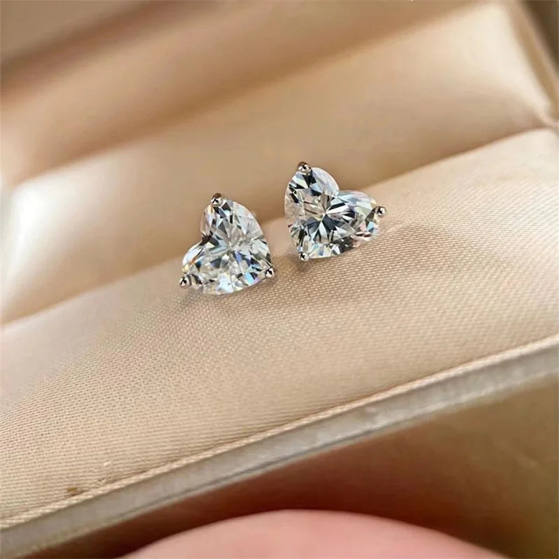 New 925 Sterling Silver Shiny Pure Zirconia Heart Earrings Exquisite Jewelry
